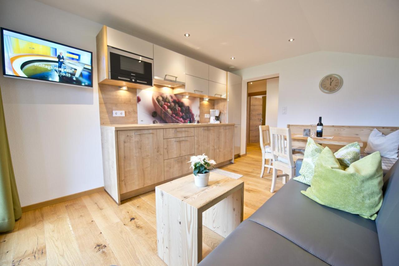 Haus Sonnwend Apartment Елмау Стая снимка
